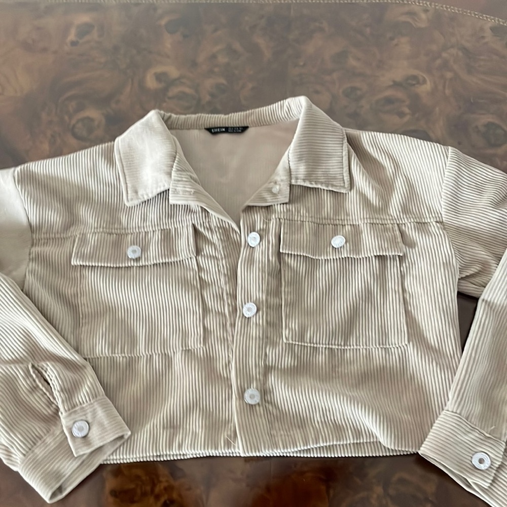 Cropped SHEIN jacket size medium but fits like a small